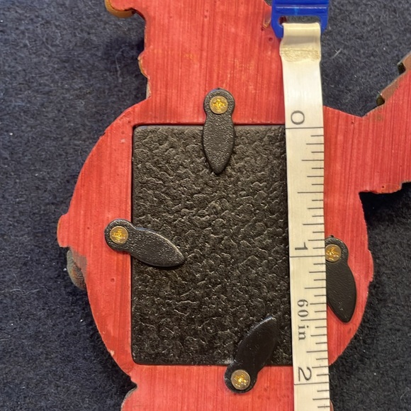 Christmas ornament frame tower. Snowman. Santa. Reindeer with red hanging string - Picture 9 of 10